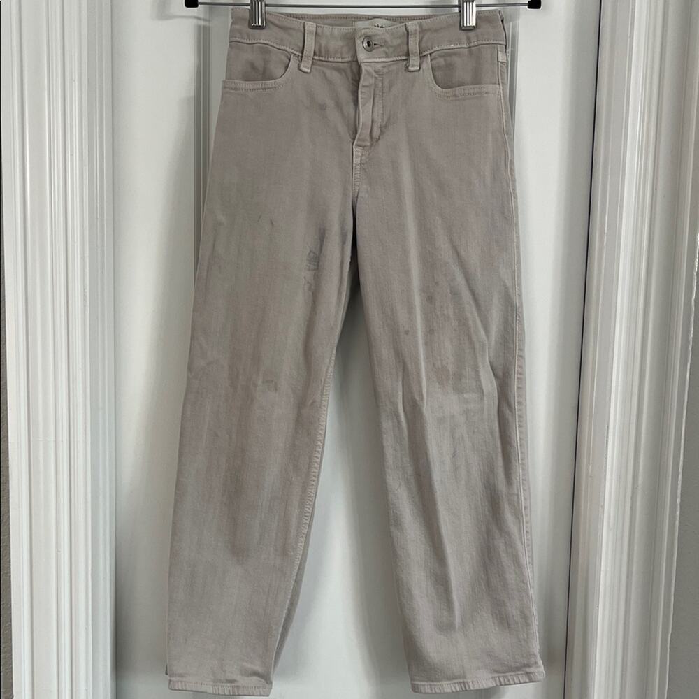 Abercrombie Kids Light Tan High Rise Pants Size 13/14 short